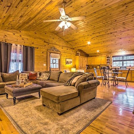 Pet-Friendly Cabot Cabin With Fenced Yard! Экстерьер фото