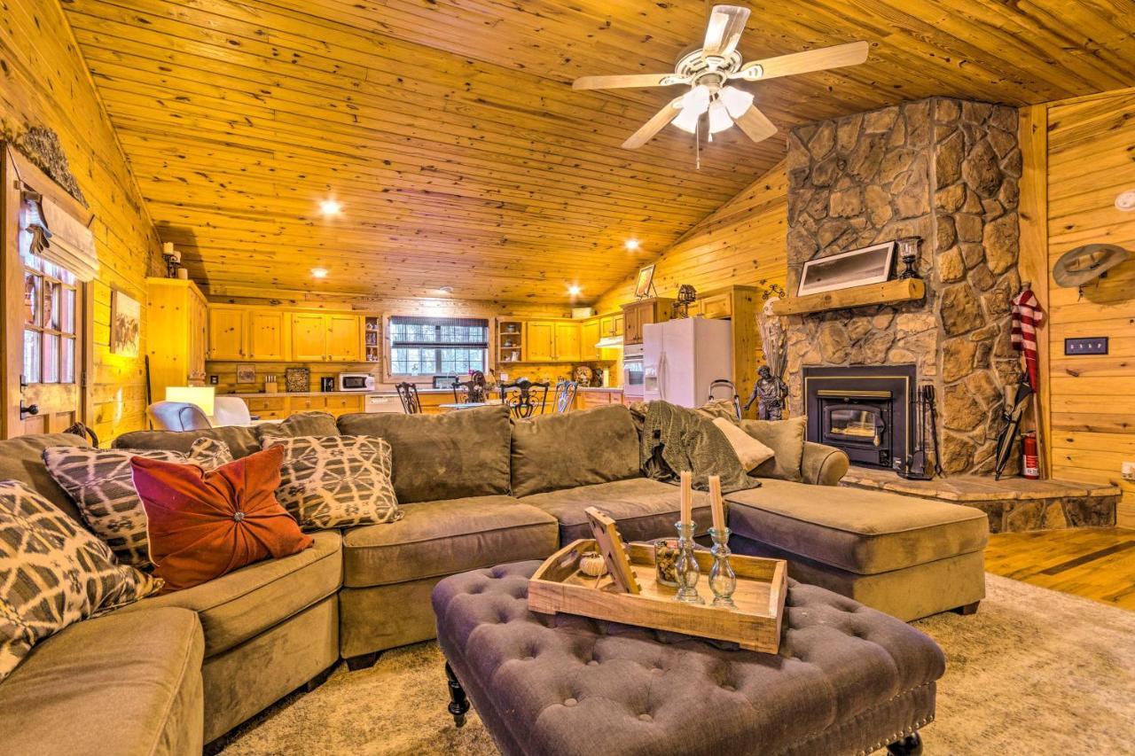 Pet-Friendly Cabot Cabin With Fenced Yard! Экстерьер фото