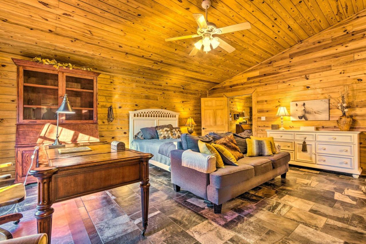 Pet-Friendly Cabot Cabin With Fenced Yard! Экстерьер фото
